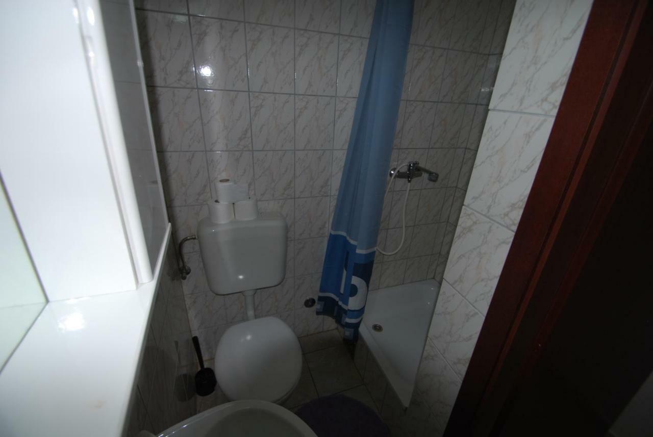 Batinic Apartmani Omiš Exterior foto